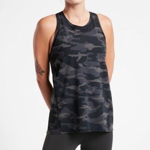 Athleta Camo Train Tank Sz M